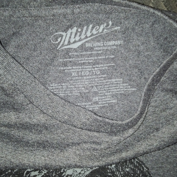 Men's XL Miller Brewing T-shirt. - Picture 2 of 2